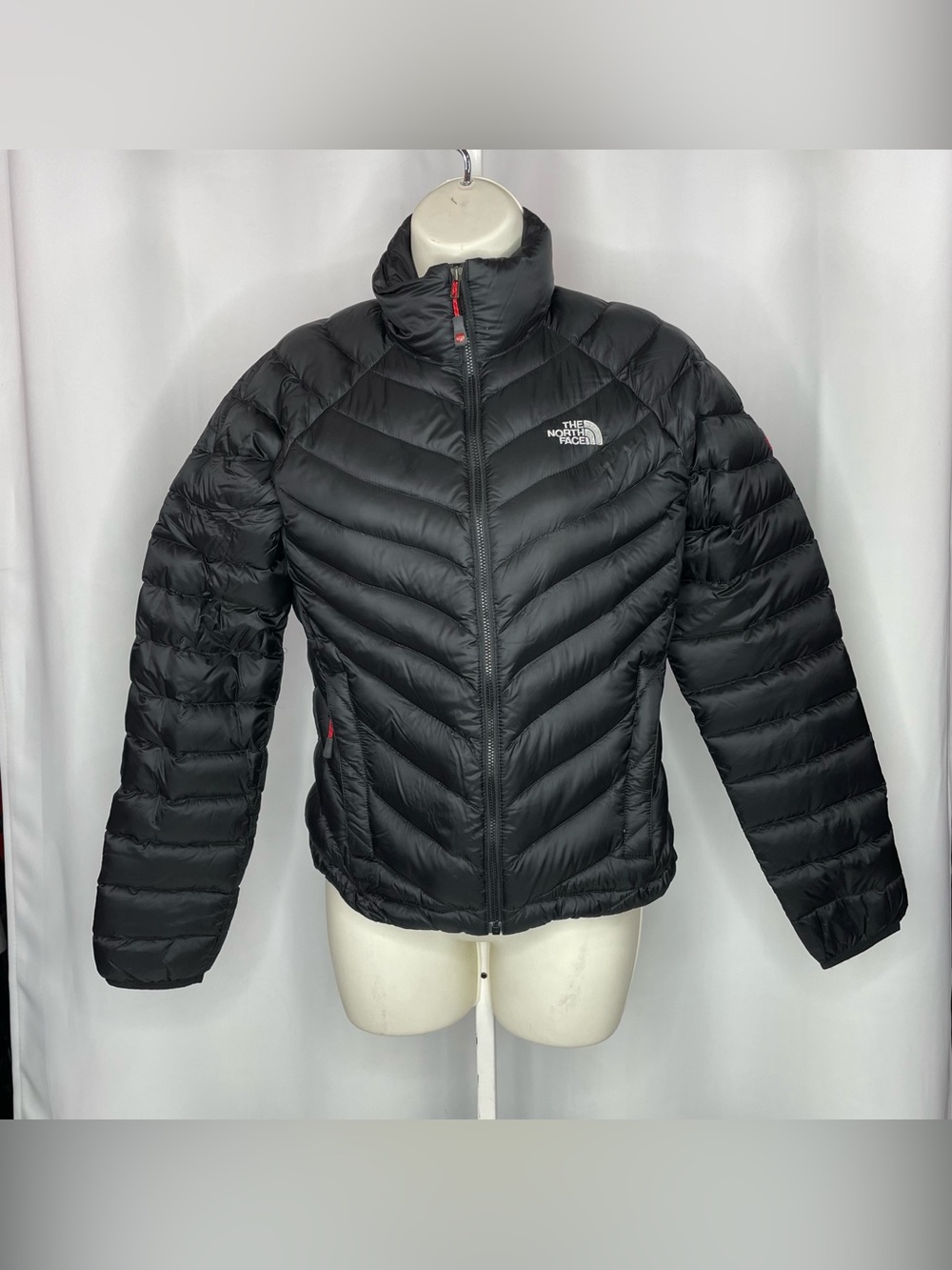 The North Face Summit Series Thunder 800 Down Puffer Jacket Black XS